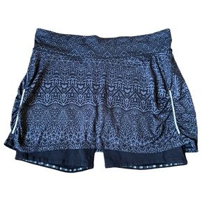Athleta Maluku Contender 2 in 1 Skort size Large Good condition